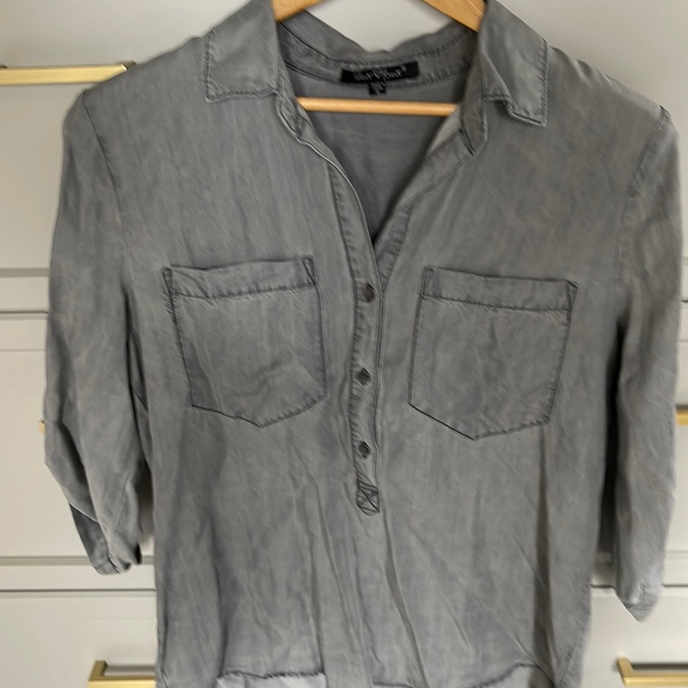 Comfy casual shirt!